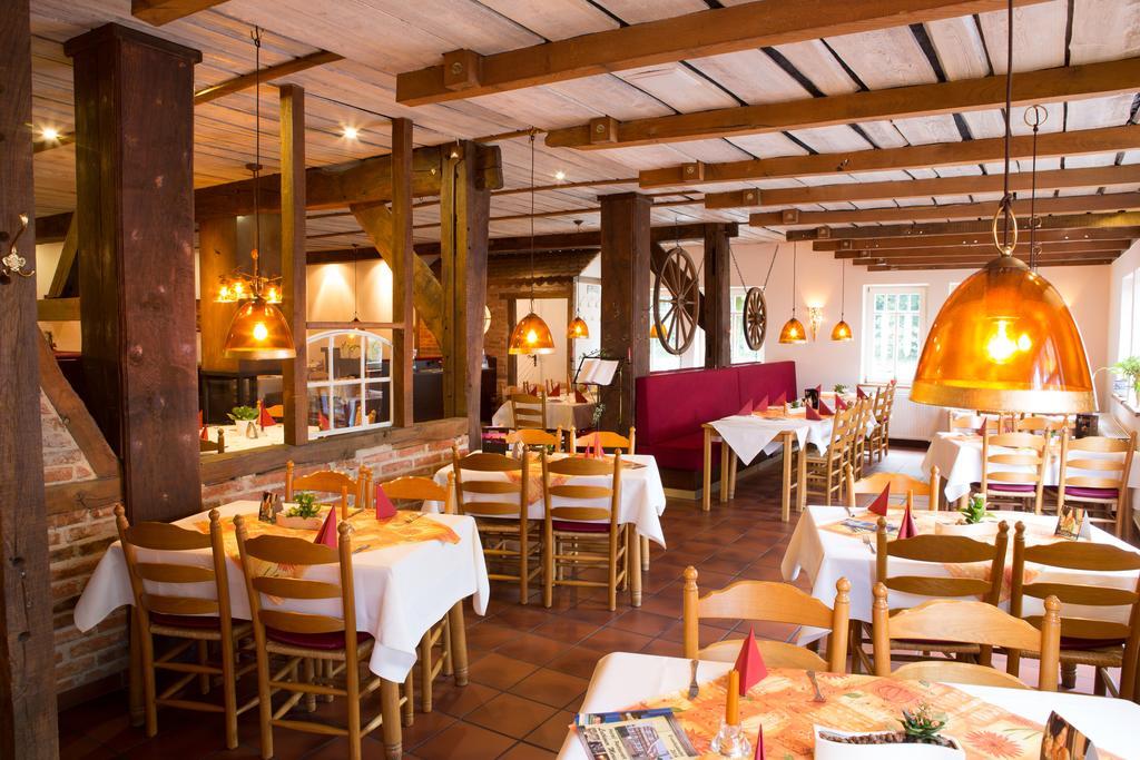 Hotel Restaurant Lathener Marsch Exterior photo